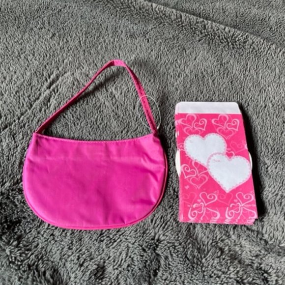 Bratz  Mini purse and 10 Valentine Treat Bags Rare - Picture 2 of 12